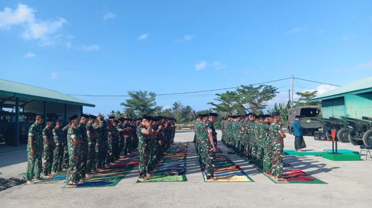 Antisipasi Kekeringan, Ratusan Prajurit Yonarmed 21 Kawali Gelar Sholat Istisqa