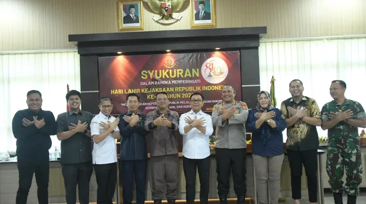 Kapolres Soppeng Perkuat Sinergi di Peringatan Hari Lahir Kejaksaan