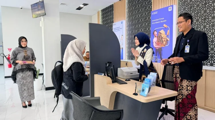 BRI Sinjai Sambut Nasabah dengan Pelayanan Spesial di Hari Pelanggan Nasional
