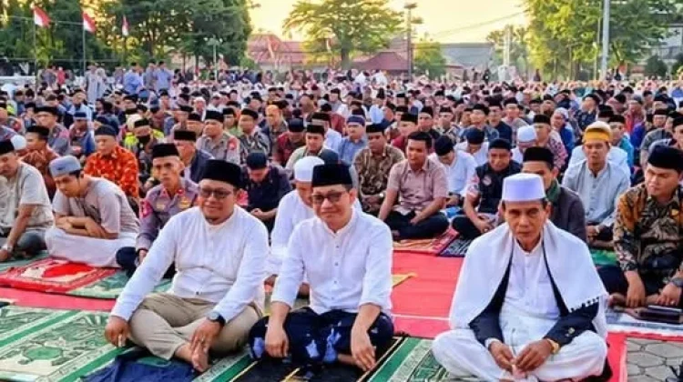 Kemenag Bone Ikuti Salat Istisqa, Doakan Hujan Turun