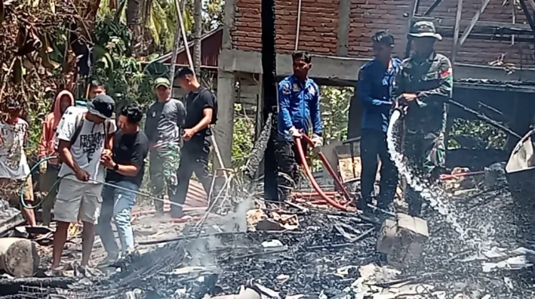 Rumah Semi Permanen di Bengo Bone Terbakar, Rugi Rp130 Juta