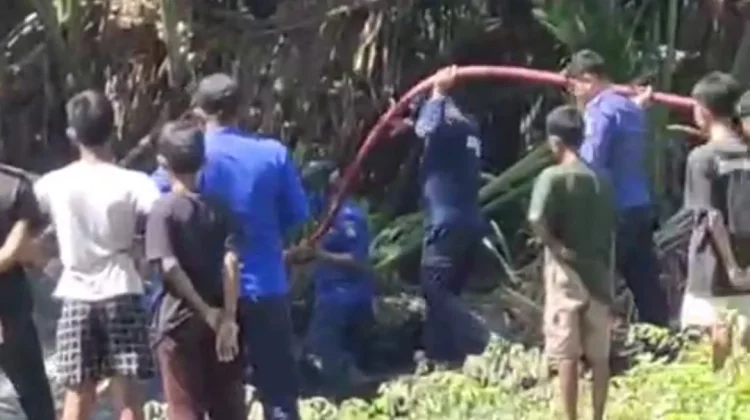 Kebakaran Lahan di Macanang, Damkar Bone Kerahkan Armada