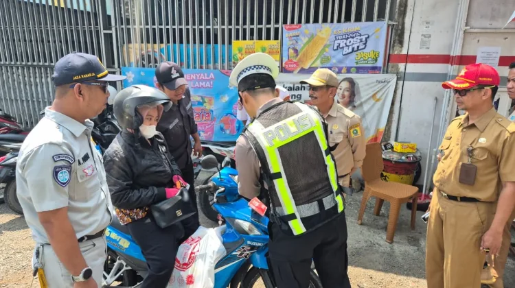Pemkab Sinjai Gelar Operasi Terpadu, Tertibkan Pajak Kendaraan hingga Desember