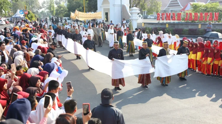 Bupati Bone Ikuti Tradisi Cemme Passili’ Gau Maraja 2026