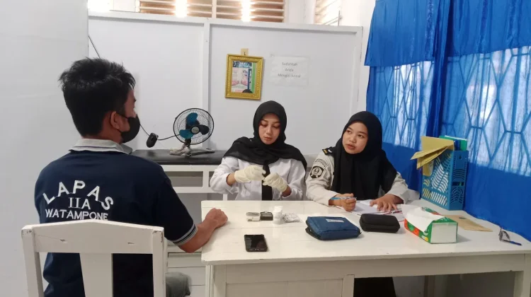 Lapas Watampone Periksa Kesehatan Puluhan Warga Binaan