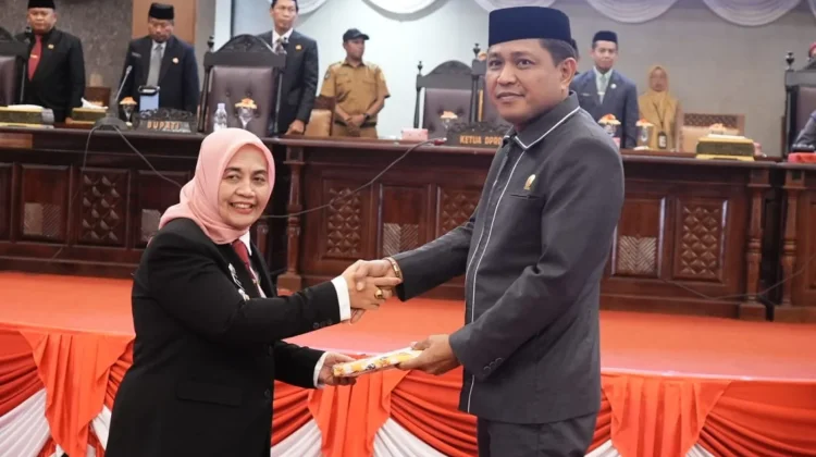 Tiga Ranperda Pemkab Sinjai Diserahkan ke DPRD untuk Dibahas