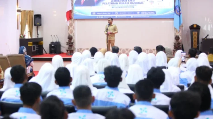 Pemkab Bone dan Kemenaker Perkuat Kompetensi 208 Tenaga Kerja