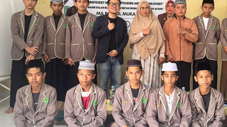 MA Baitul Mukarromah Gelar Pelatihan Public Speaking