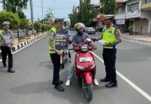 Hari Terakhir Ops, Satlantas Bone Ajak Warga Tertib Berlalu Lintas