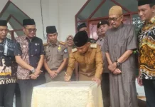 Bupati Bone Resmikan Masjid Nur Assyifa Angke di Tanah Batue