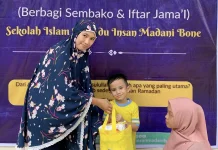 TKIT-SDIT Insan Madani Bone Peduli Sesama dengan IMB Care