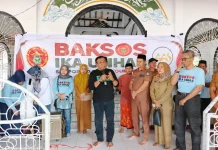 IKA Unhas dan AAS Foundation Gelar Baksos di Bone