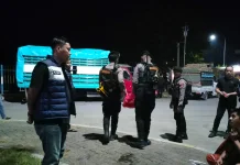 Satreskrim Polres Bone Gelar Sahur On The Road