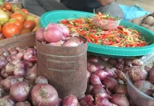 Harga Kebutuhan Pokok di Pasar Sentral Sinjai Naik jelang Lebaran