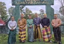 Peringati Hari Jadi,Pemkab Bone Ziarahi Makam Tokoh