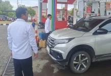 Pastikan Stok Aman, Polres Bone Sidak Sejumlah SPBU