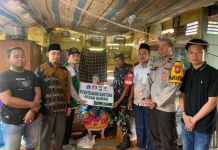 BAZNAS Bone Bantu Bedah Rumah Warga Tawaroe