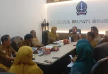 Wabup Bone Pimpin Evaluasi Teknis Penataan Tenaga PJLP