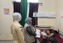 BAZNAS Bone Lunasi Biaya Pengobatan Pasien Yatim Piatu