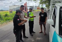 Polantas Bone Tertibkan Pajak, Edukasi Pengendara