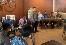 Kapolres Soppeng Serap Aspirasi Warga lewat Jumat Curhat