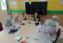 Beyond the Words, Siswa Athirah Bone Berani Inggris