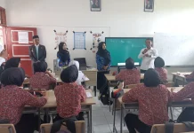 Bupati Bone Mengajar di Sekolah Rakyat, Tekankan Pentingnya Matematika