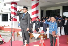 Wakili Bupati Sinjai, Asisten I Setdakab Pimpin Upacara Harkitnas