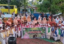 TK Pembina Sinjai Utara Kenalkan Manasik Haji sejak Dini