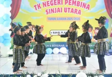 Pentas Seni Meriah, TK Negeri Pembina Sinjai Utara Tamatkan 77 Siswa