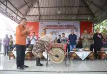 Sensus Ekonomi 2026 Resmi Dimulai, Bupati Sinjai Lepas Ratusan Petugas