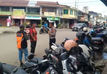 Satlantas Polres Bone Edukasi Parkir Tertib Demi Keselamatan
