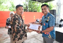 Disdik Sinjai Beri Penghargaan Satuan Pendidikan dan Siswa Berprestasi TKA 2026