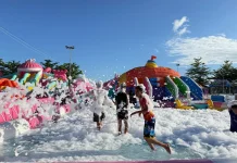 Joyland Festival Wahana Keluarga di Bone Diserbu Pengunjung