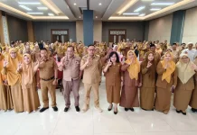 Pemkab Bone Bidik Peningkatan Sekolah Berprestasi Lingkungan