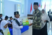 Hadiri Wisuda Santri RQS, Staf Ahli Tekankan Pentingnya Pendidikan Qurani