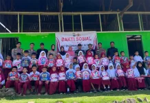 Polsek Lamuru Salurkan Bantuan Sambut Hari Bhayangkara