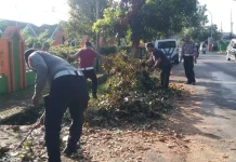 Satlantas Polres Bone Gelar Gerakan Indonesia Asri Bhayangkara