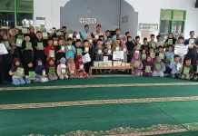 BKPRMI Sinjai Bersama RWA-WIZ  Salurkan 250 Al-Qur'an di Pelosok Sinjai Selatan