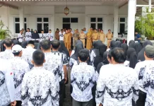 Bupati Bone Lepas Kontingen PGRI Target Juara Umum Sulsel