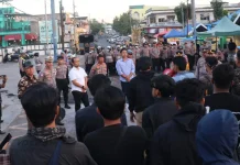 Polres Soppeng beri Pengamanan Humanis ditengah Aksi Unjuk Rasa Mahasiswa