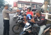 Polantas Menyapa, Satlantas Bone Edukasi Keselamatan Berkendara