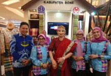 Dekranasda Bone Promosikan Produk Unggulan di Makassar
