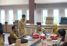 Pemkab Bone Percepat Perizinan Program Ayam Terintegrasi