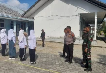 Kapolsek Marioriawa Pantau Seleksi Paskibraka dan Program MBG Sekolah
