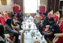 Bupati Bone Bahas Hibah Rehabilitasi Pascabencana Bersama BNPB