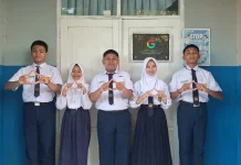 Tim Padaelo Squad SMPN 3 Sinjai Juara Nasional Lomba AI Google