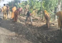 Koramil Liliriaja Bersama Sekolah Gelar Karya Bakti Bersihkan Saluran Air