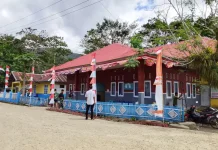 Satgas TMMD Kodim 1407/Bone Semarakkan HUT RI ke-81 dengan Pemasangan Bendera
