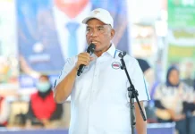 Anak Mantan Buruh Ikan Raih Gelar Doktor di UMI Makassar